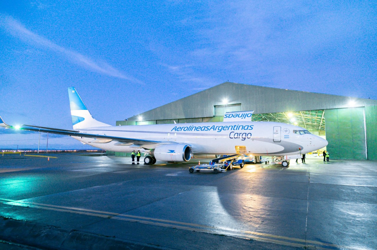 HISTÓRICO AEROLÍNEAS ARGENTINAS COMENZÓ A OPERAR SU PRIMER VUELO DE